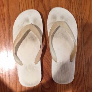 Free W/ Purchase White FlipFlops